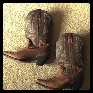 Cowboy boots: leather and cowhide
